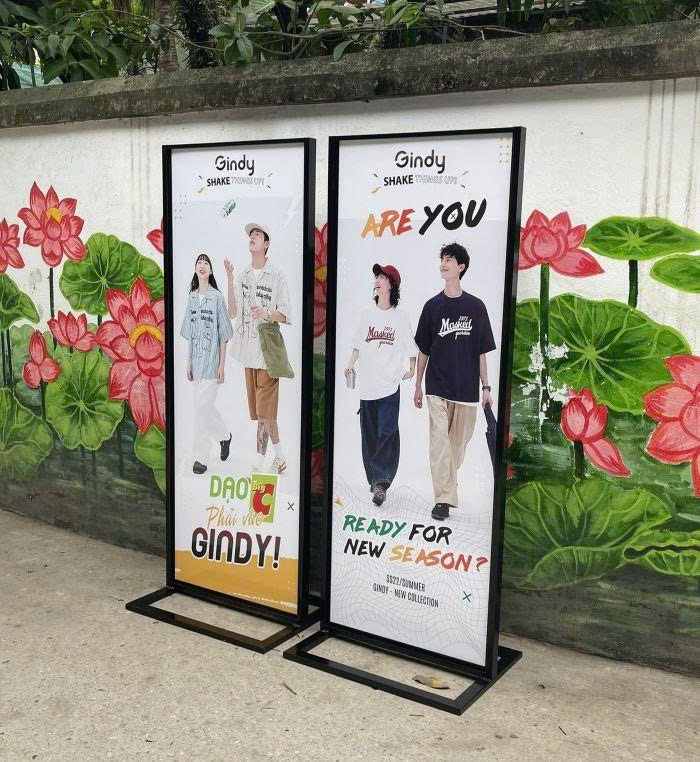 in standee